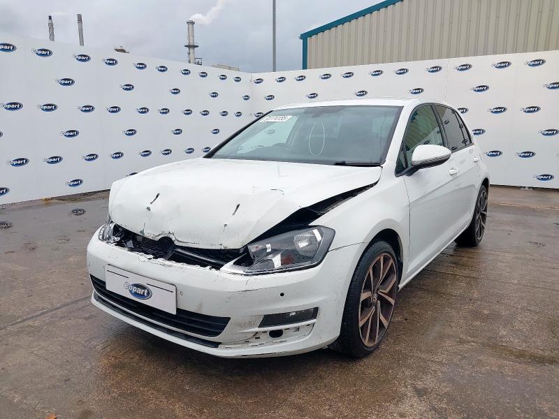 2014 VOLKSWAGEN GOLF 1.6 TDI 105 MATCH 5DR DSG for sale at Copart ST HELENS