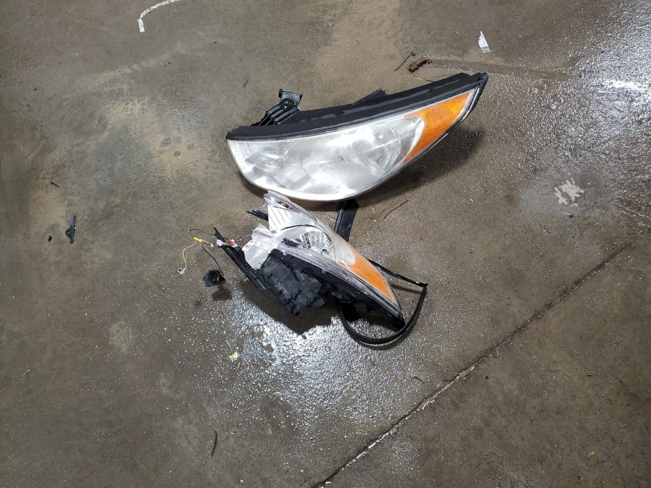 2012 Hyundai Tucson Gls VIN: KM8JU3AC2CU321825 Lot: 92193705