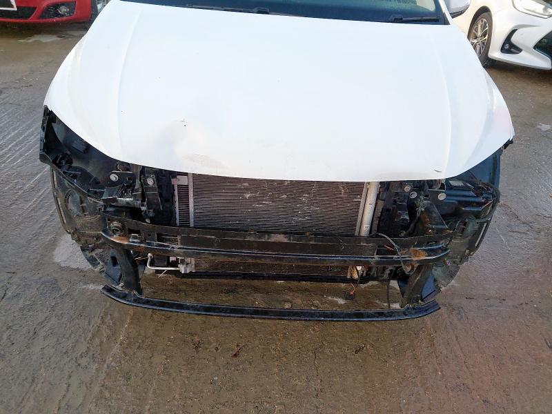 2018 VOLKSWAGEN POLO 1.0 TSI 95 SE 5DR