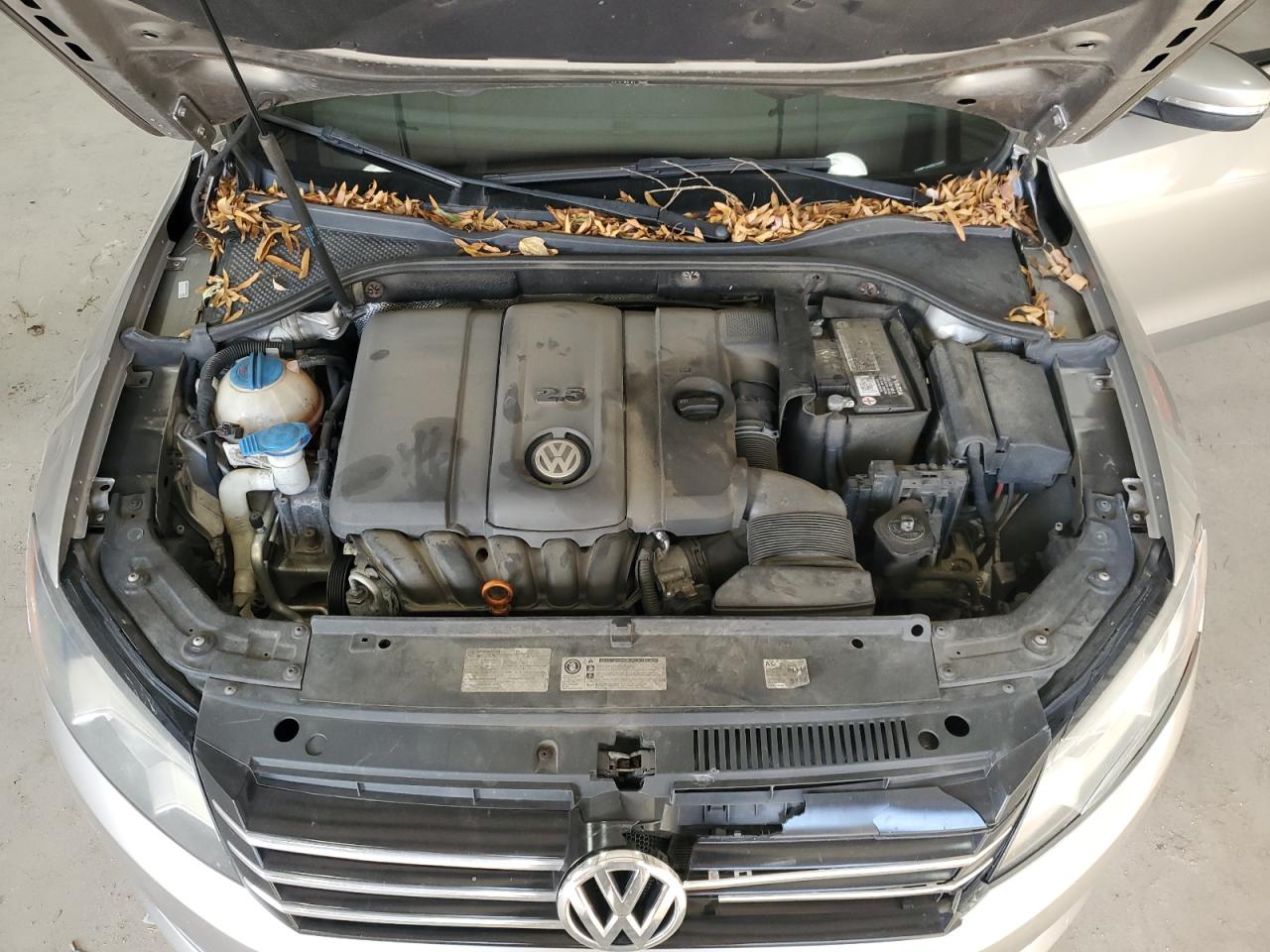 2013 Volkswagen Passat Se VIN: 1VWBP7A3XDC111047 Lot: 91461445