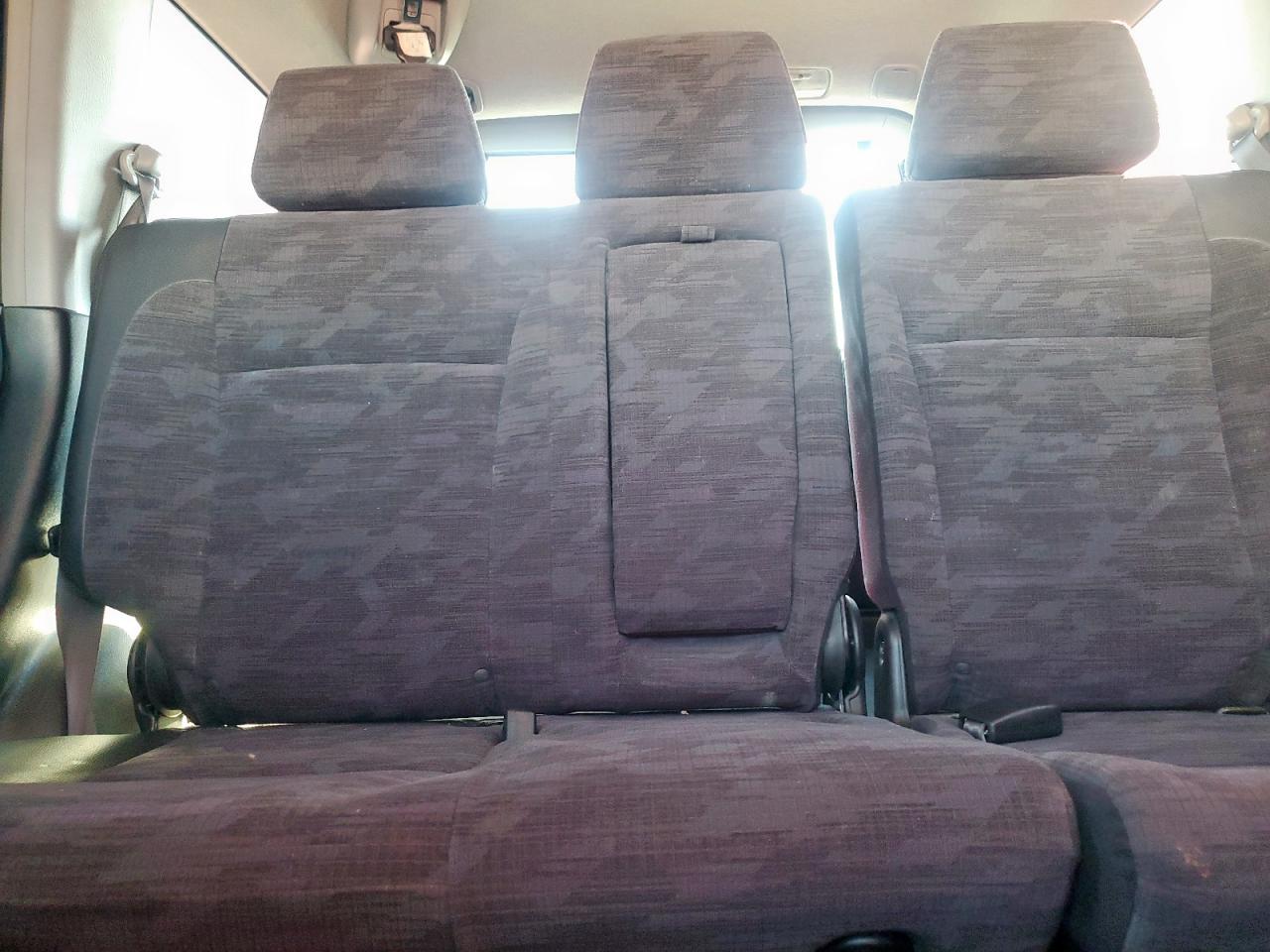 2004 Honda Cr-V Lx VIN: JHLRD68414C020349 Lot: 90309285