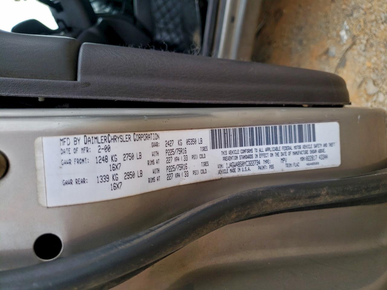 2000 Jeep Grand Cherokee Laredo VIN: 1J4GW48S0YC322734 Lot: 94291065