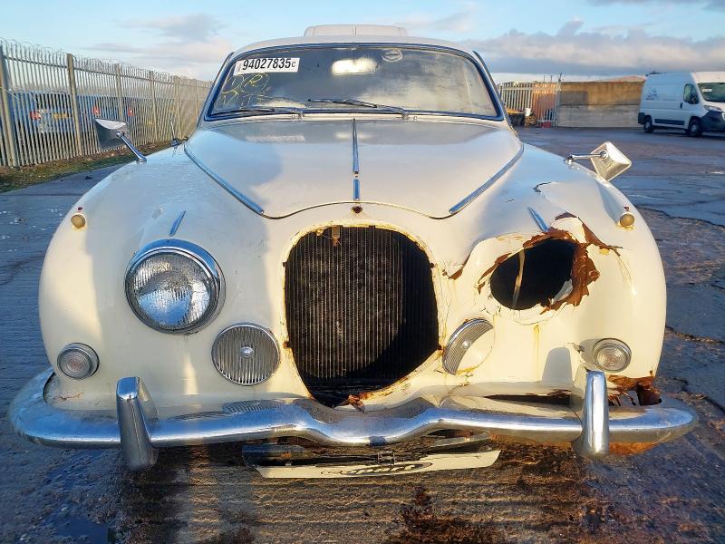 1967 JAGUAR 2.4/240 