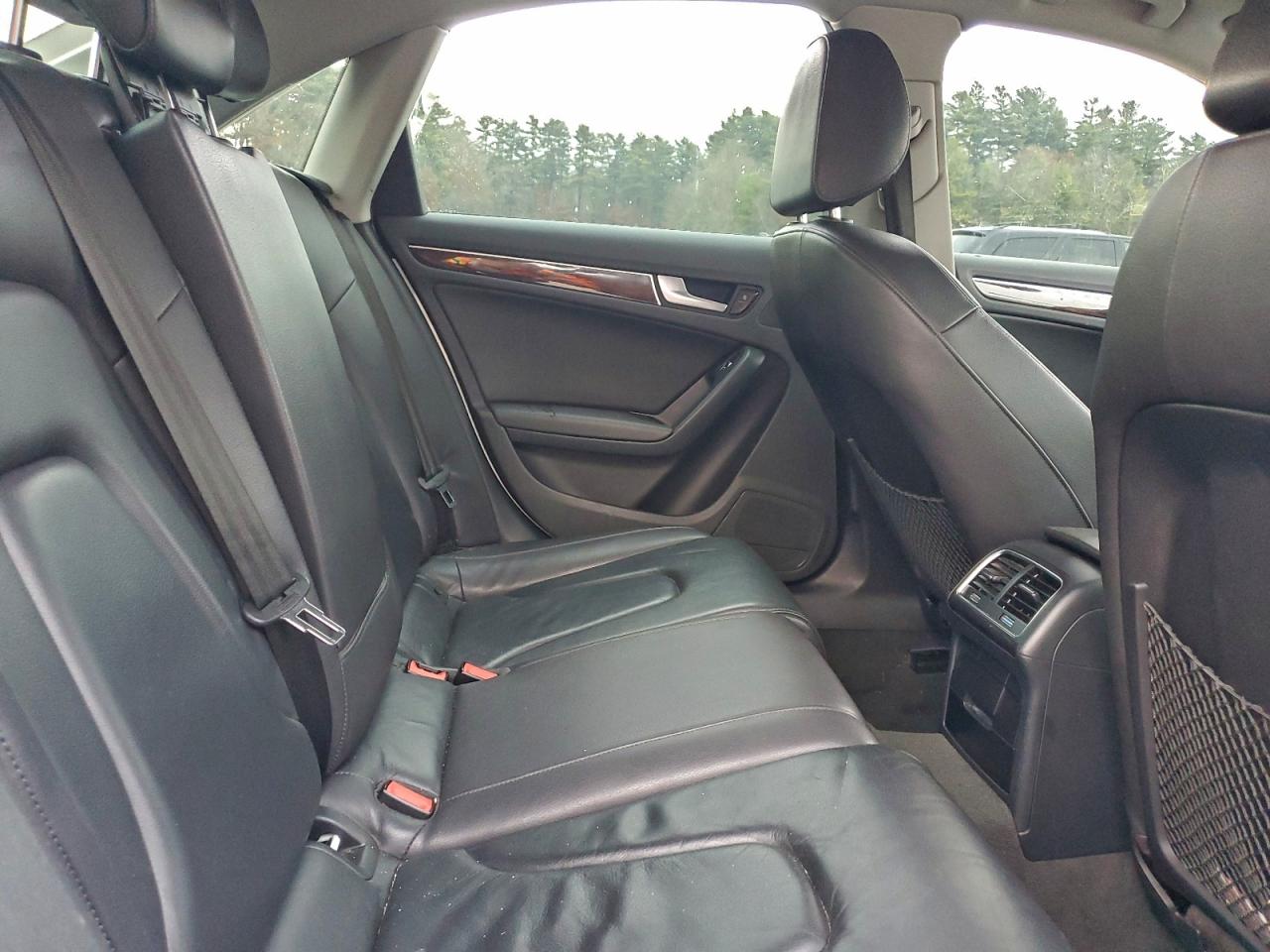 2015 Audi A4 Premium VIN: WAUAFAFL6FN000572 Lot: 94649435