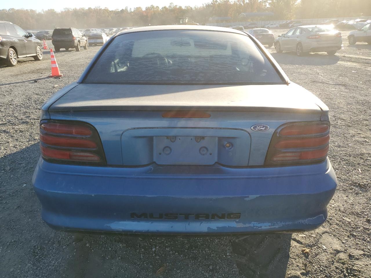 1995 Ford Mustang VIN: 1FALP4047SF196477 Lot: 90374595