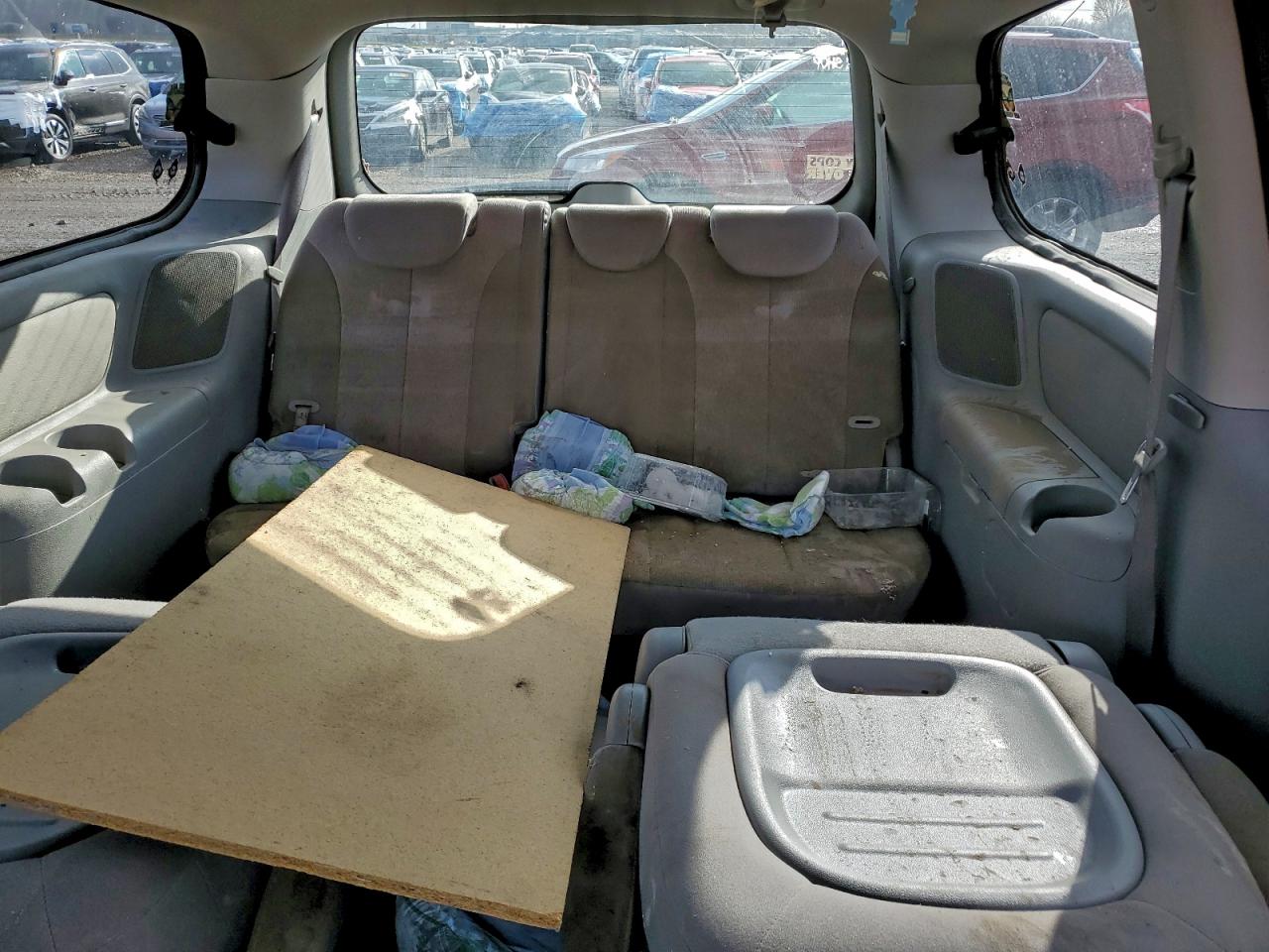 2012 Kia Sedona Lx VIN: KNDMG4C79C6442130 Lot: 94246265