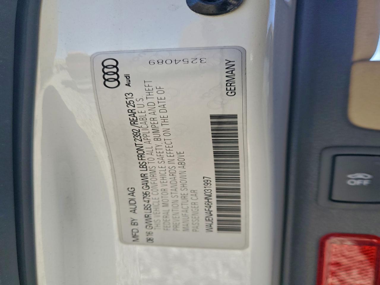 2017 Audi A4 Premium Plus VIN: WAUENAF46HN031997 Lot: 94366095