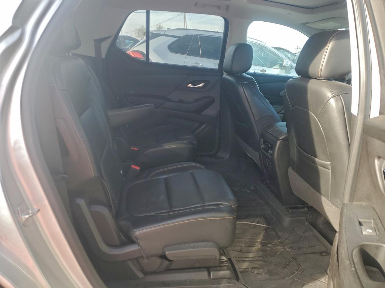 2018 Chevrolet Traverse Lt VIN: 1GNEVHKW3JJ111653 Lot: 93088105