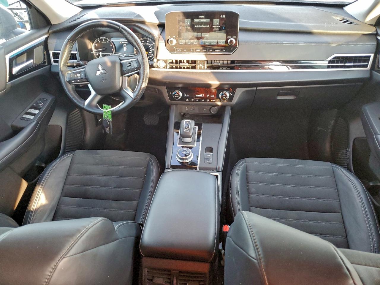 2023 Mitsubishi Outlander Se VIN: JA4J3UA87PZ055696 Lot: 94696405