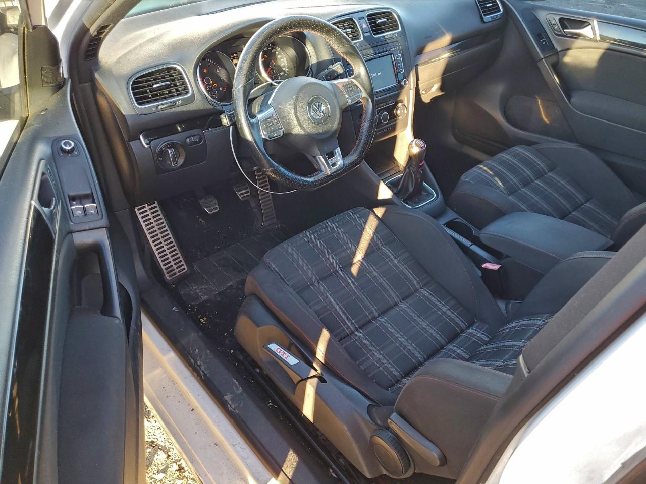 2010 Volkswagen Gti VIN: WVWED7AJ3AW079351 Lot: 94116525