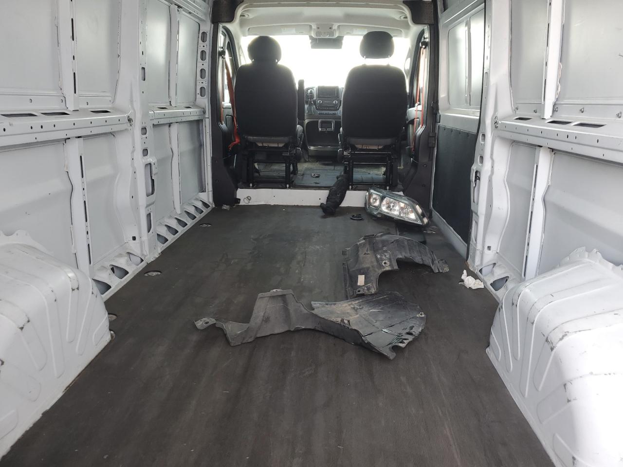 2023 Ram Promaster Delivery Van VIN: 3C6MRVJG9PE591941 Lot: 92916245