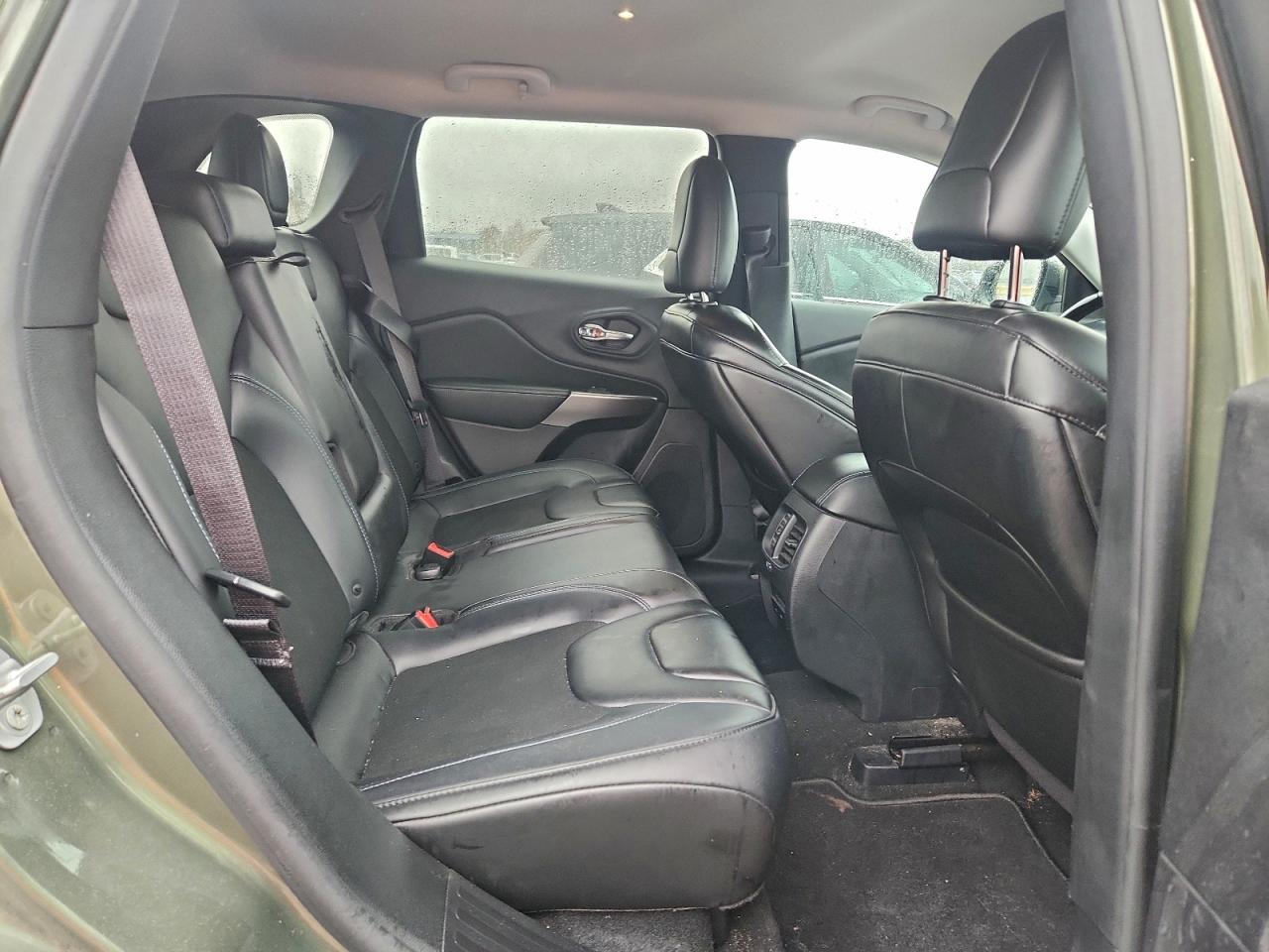 2019 Jeep Cherokee Latitude Plus VIN: 1C4PJLLB5KD434663 Lot: 94050495