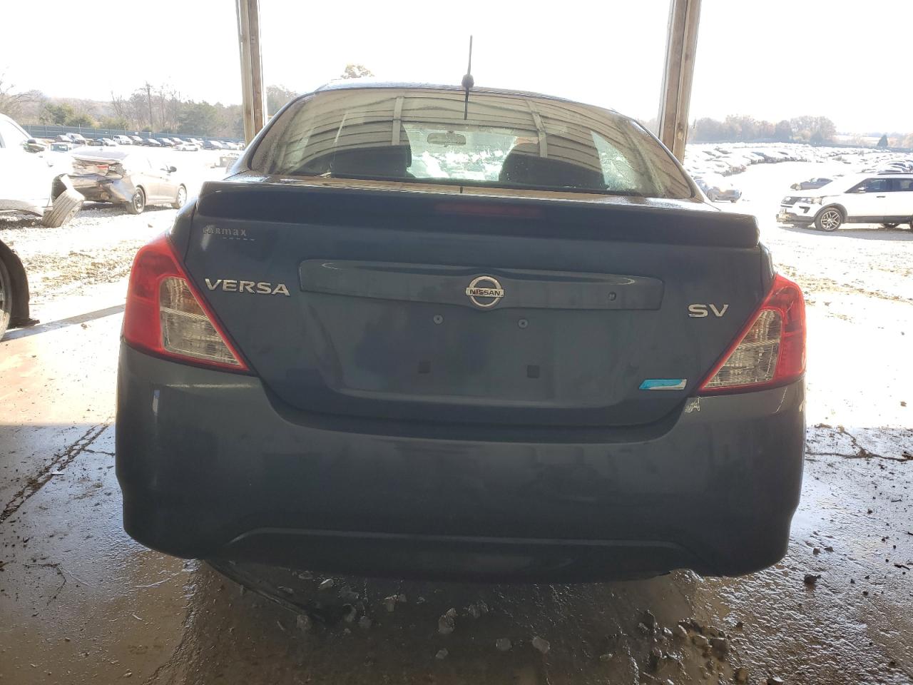 2016 Nissan Versa S VIN: 3N1CN7AP2GL815643 Lot: 92413235