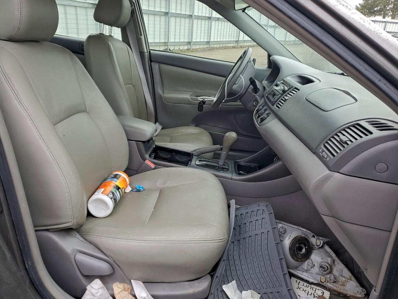 2003 Toyota Camry Le VIN: 4T1BE32K43U692718 Lot: 94255845