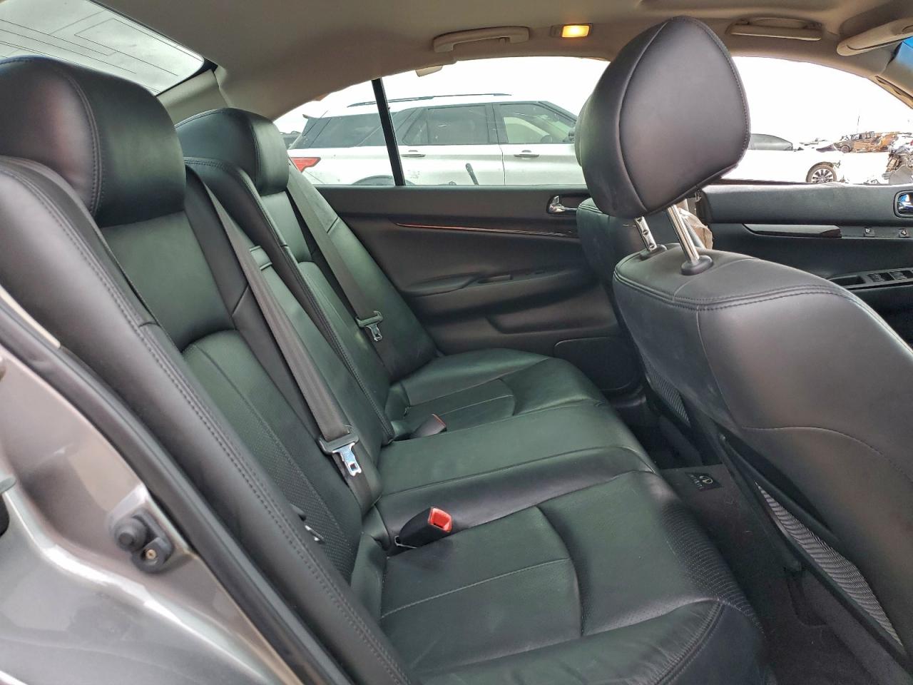 2011 Infiniti G37 Base VIN: JN1CV6AP1BM506271 Lot: 92755185