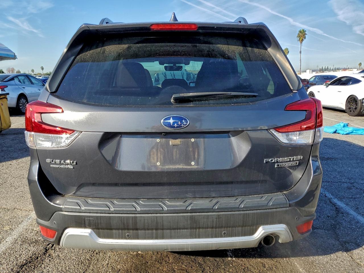 2020 Subaru Forester Touring VIN: JF2SKAXC2LH493020 Lot: 94353015