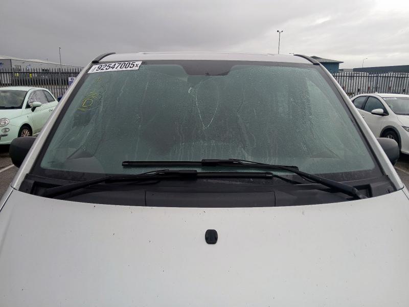 2013 MERCEDES-BENZ VITO 113CDI BLUEEFFICIENCY 8-SEATER