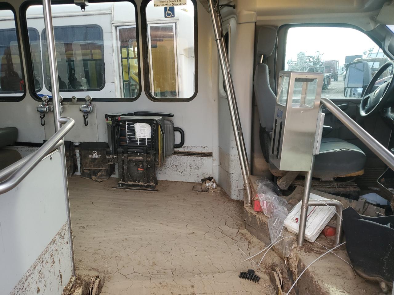 2020 Chevrolet Express G4500 VIN: 1HA6GUBB4LN005572 Lot: 87047605