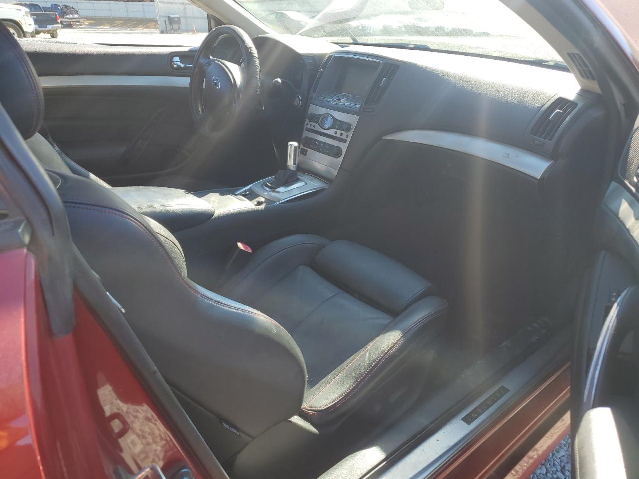 2015 Infiniti Q60 Journey VIN: JN1CV6EK8FM870479 Lot: 91073105