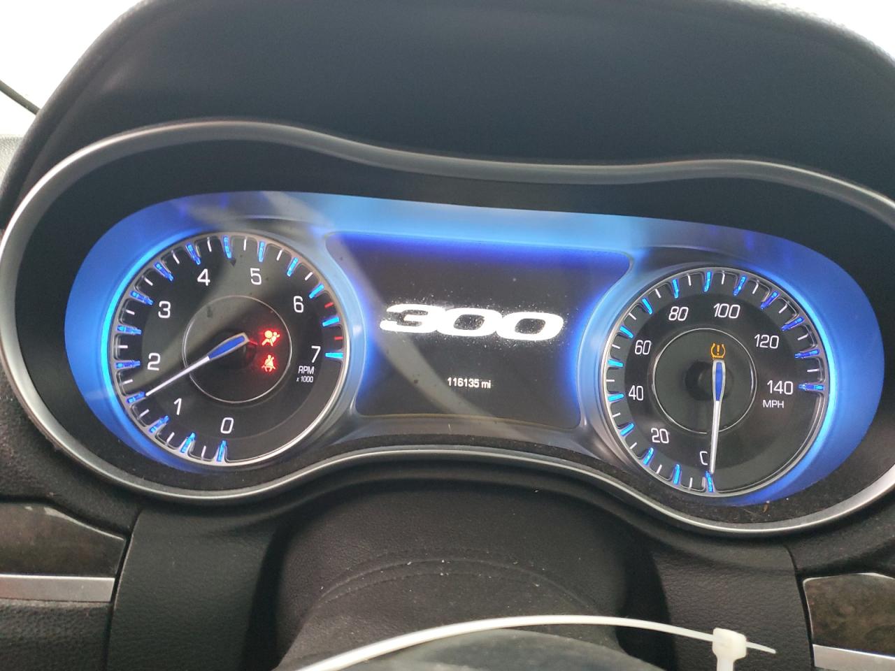 2016 Chrysler 300C VIN: 2C3CCAKG4GH142172 Lot: 93262525