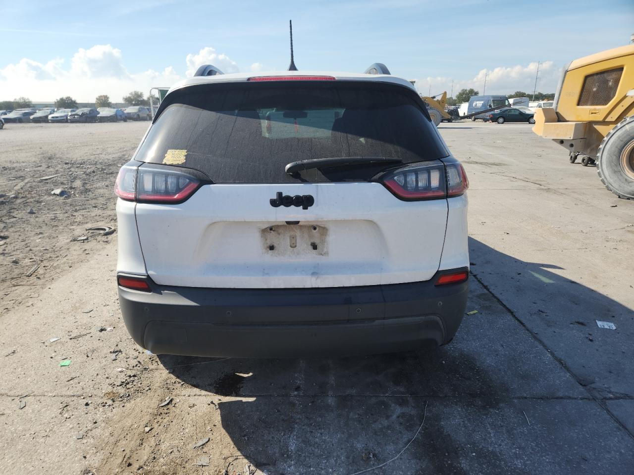 2020 Jeep Cherokee Latitude Plus VIN: 1C4PJLLB2LD592444 Lot: 92872465