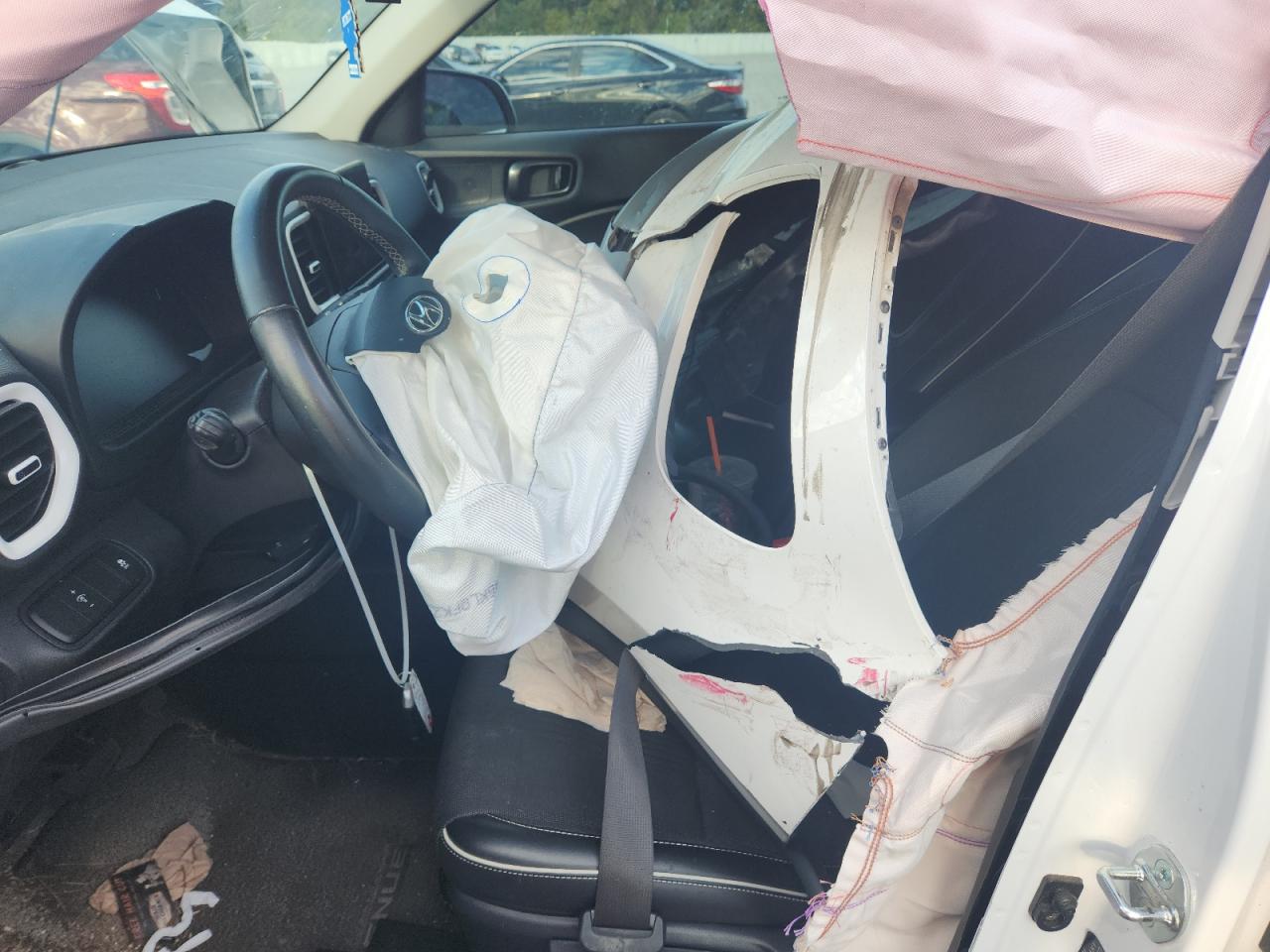 2023 Hyundai Venue Sel VIN: KMHRC8A35PU235028 Lot: 91899245