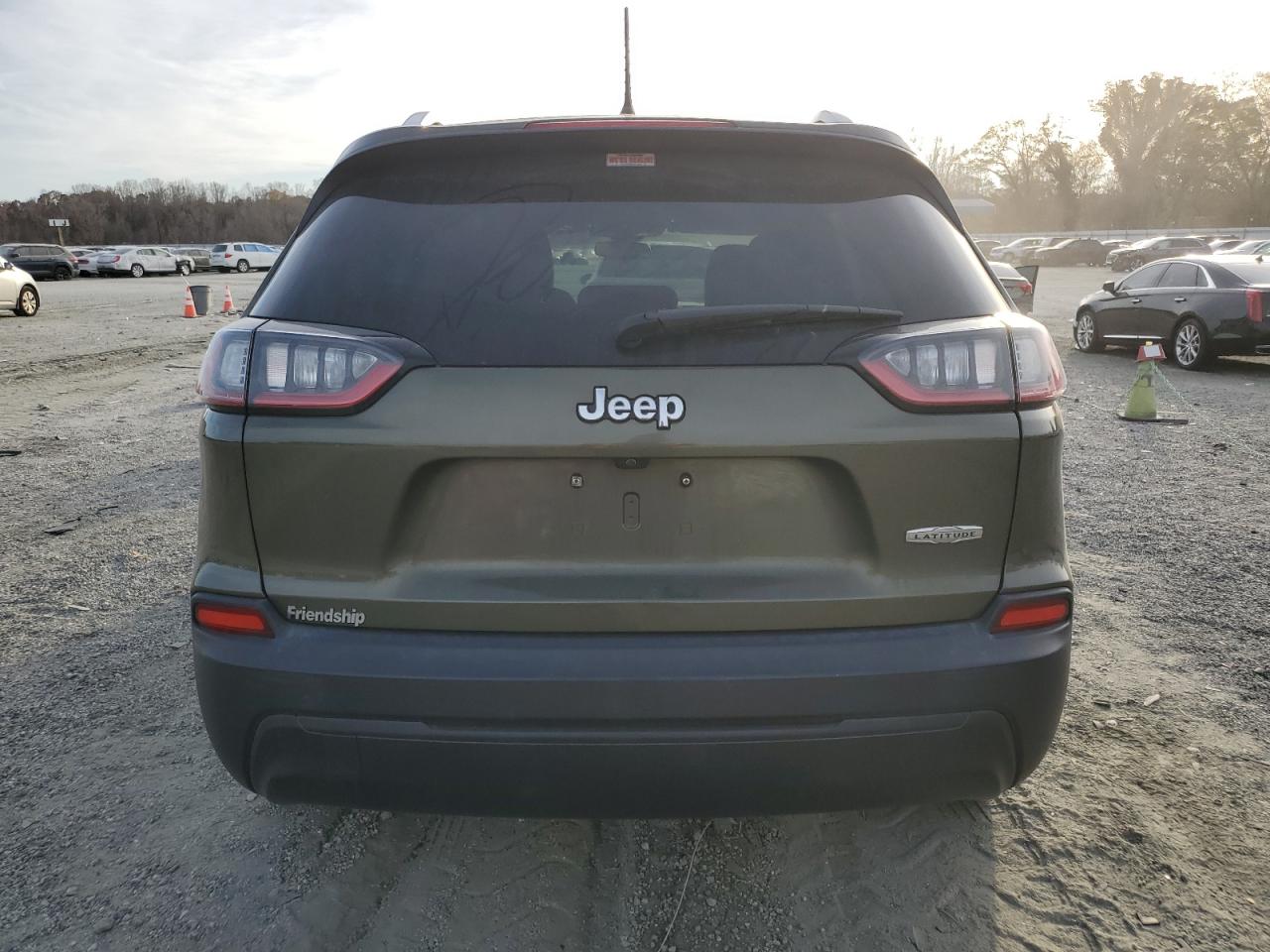 2019 Jeep Cherokee Latitude VIN: 1C4PJLCB7KD423101 Lot: 92656925