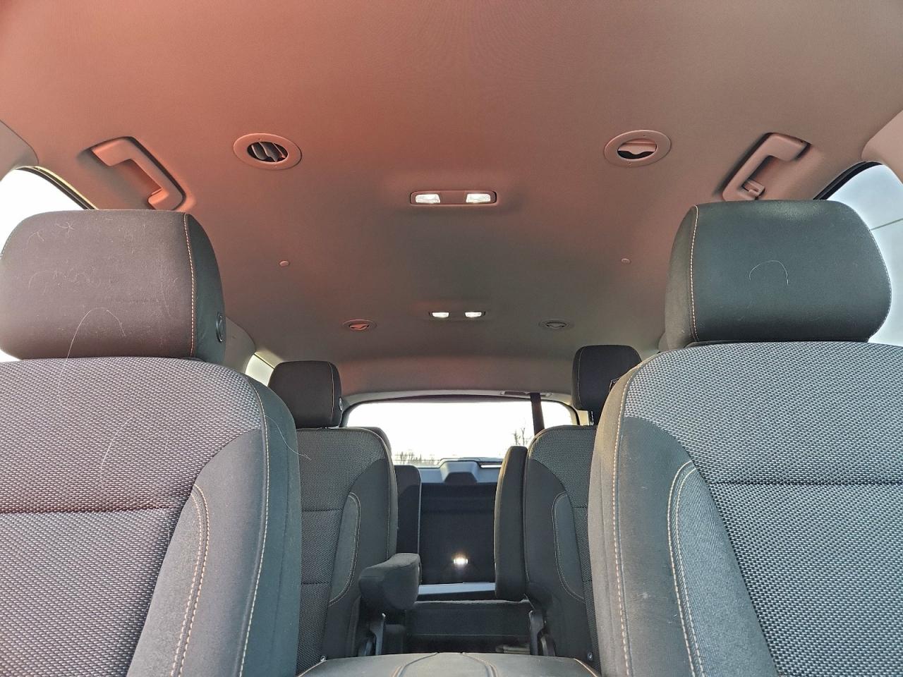 2018 Chevrolet Traverse Lt VIN: 1GNEVGKW5JJ252282 Lot: 91876705