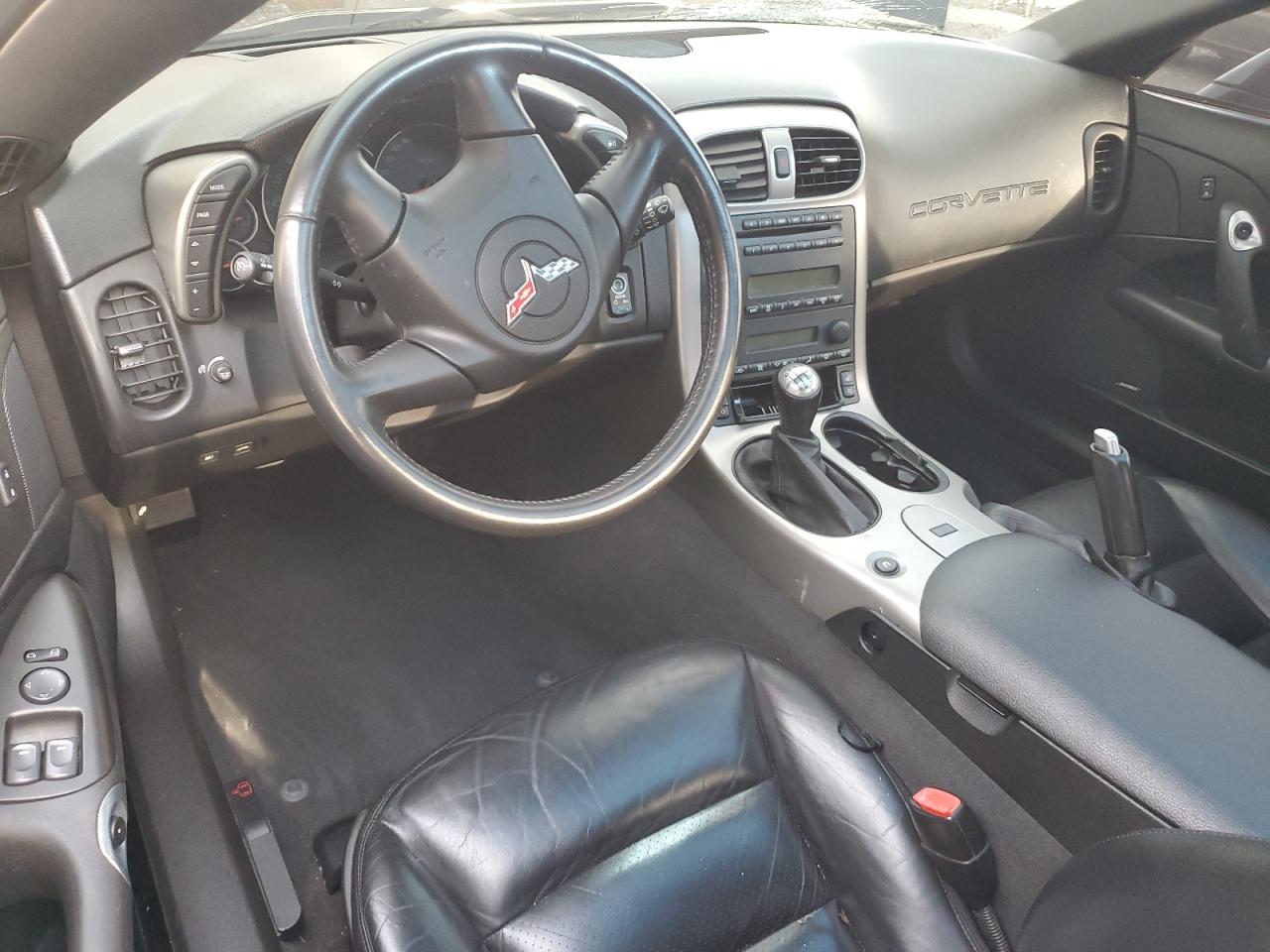 2005 Chevrolet Corvette VIN: 1G1YY24U555118472 Lot: 91842565