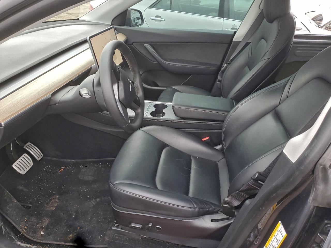 2022 Tesla Model Y VIN: 7SAYGDEF2NF394549 Lot: 94344495