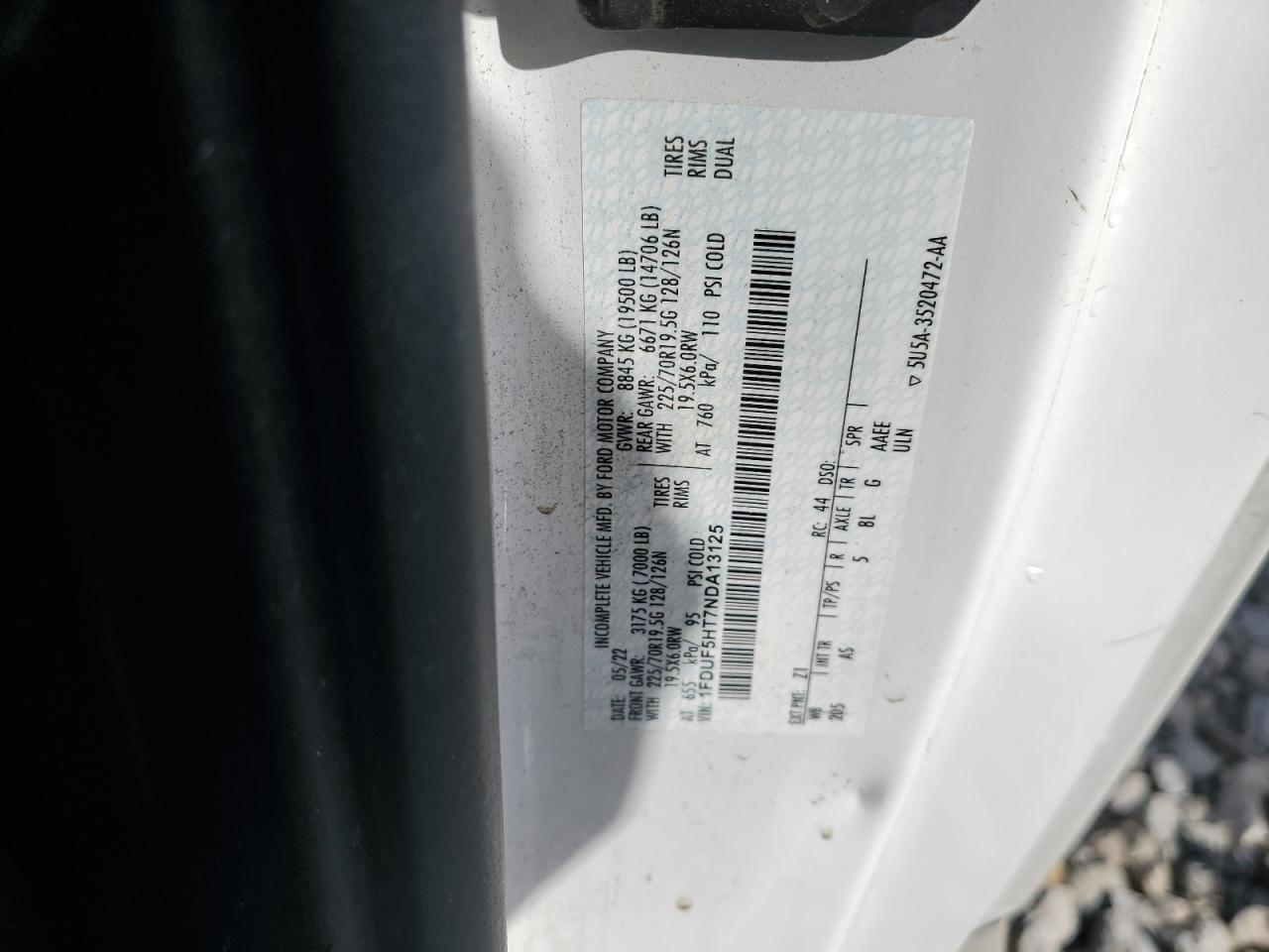 2022 Ford F550 Super Duty Flatbed Truck VIN: 1FDUF5HT7NDA13125 Lot: 91613365