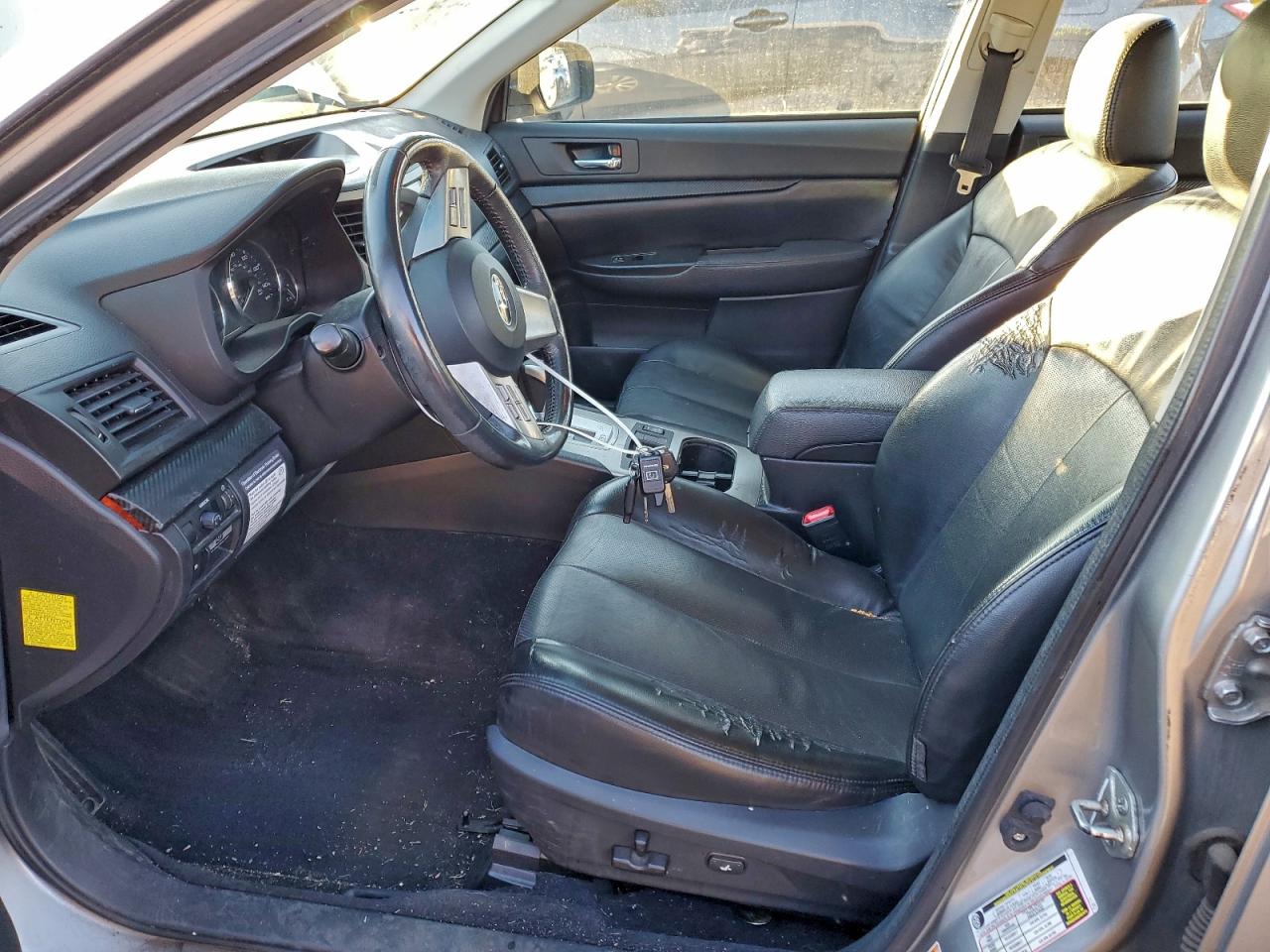 2011 Subaru Legacy 2.5I Limited VIN: 4S3BMBL60B3216196 Lot: 94326485