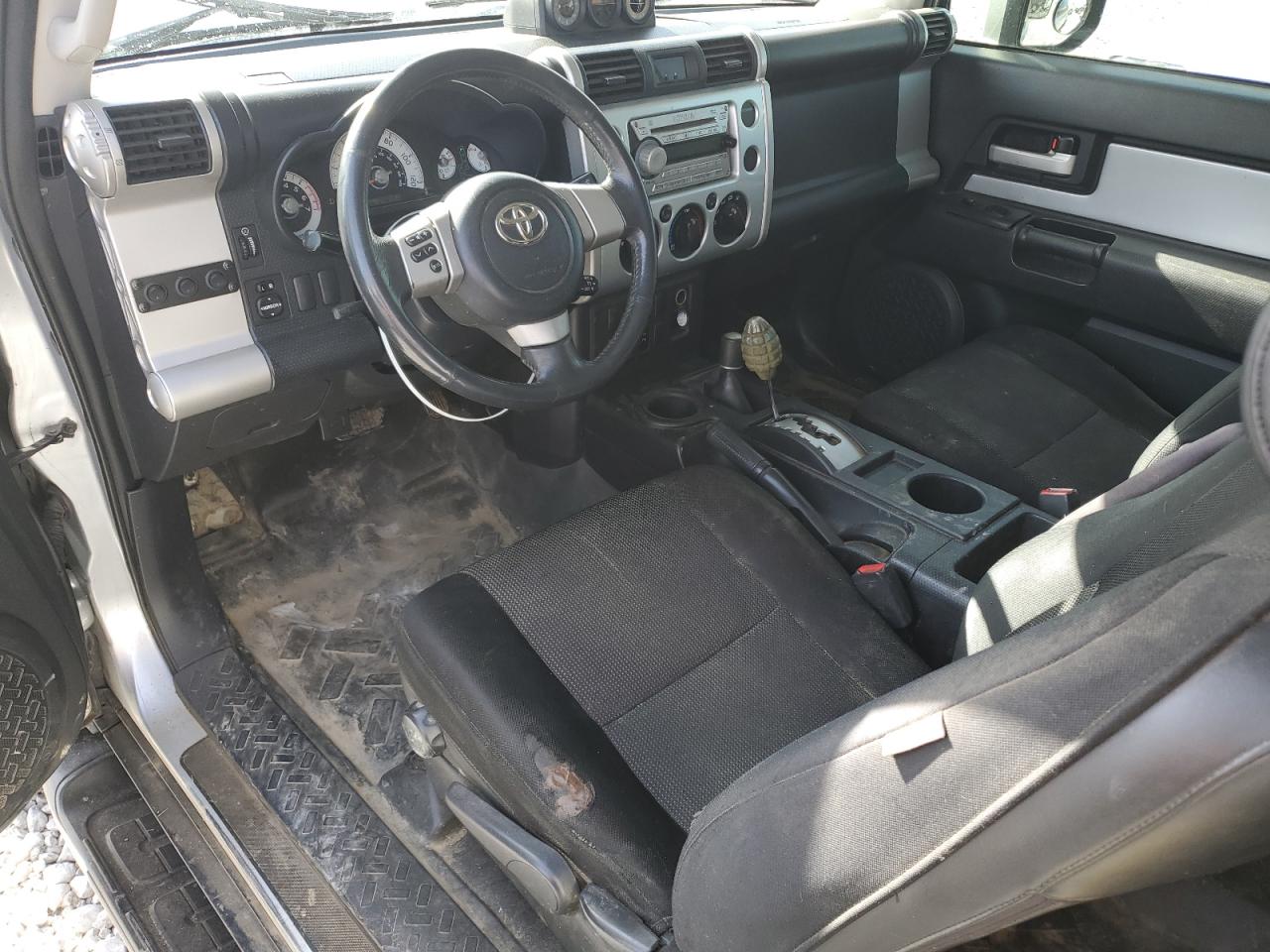 2008 Toyota Fj Cruiser VIN: JTEBU11F680104019 Lot: 92808945