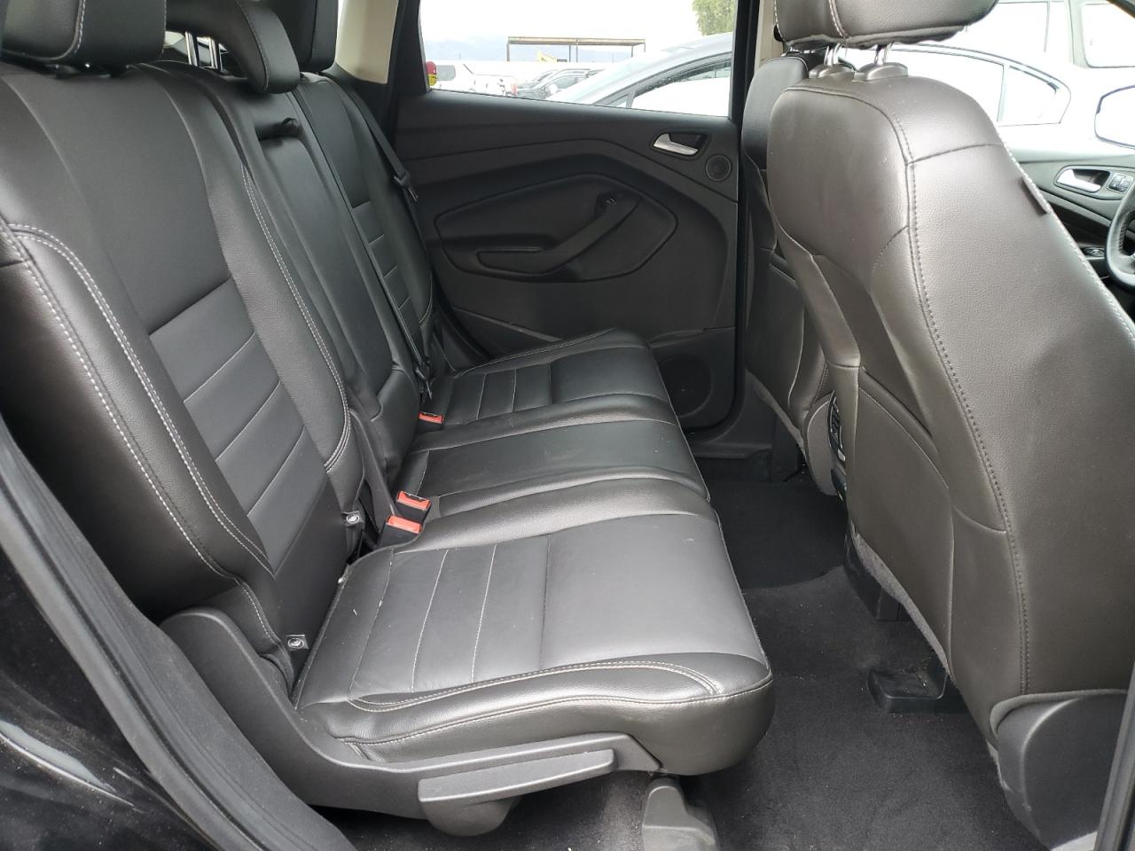 2015 Ford Escape Titanium VIN: 1FMCU0JX8FUB38783 Lot: 92713305