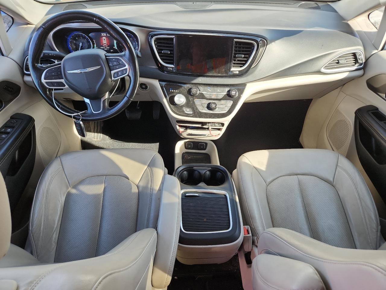 2021 Chrysler Pacifica Touring L VIN: 2C4RC1BG0MR600771 Lot: 92224795