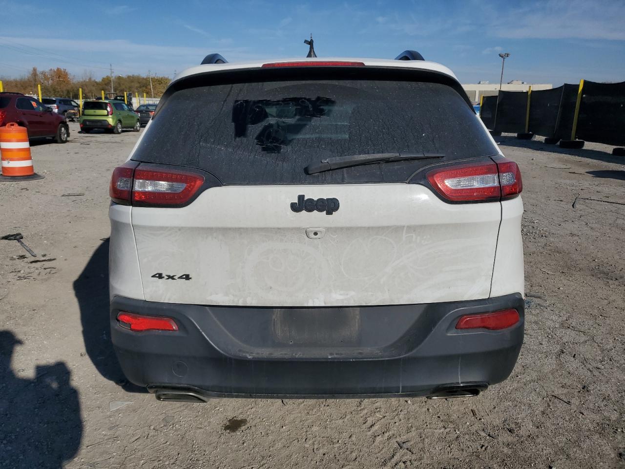 2016 Jeep Cherokee Latitude VIN: 1C4PJMCS1GW197395 Lot: 91361155