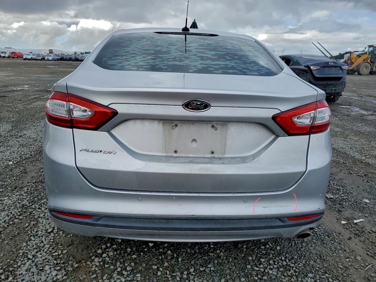 2013 Ford Fusion S VIN: 3FA6P0G73DR209060 Lot: 93889925