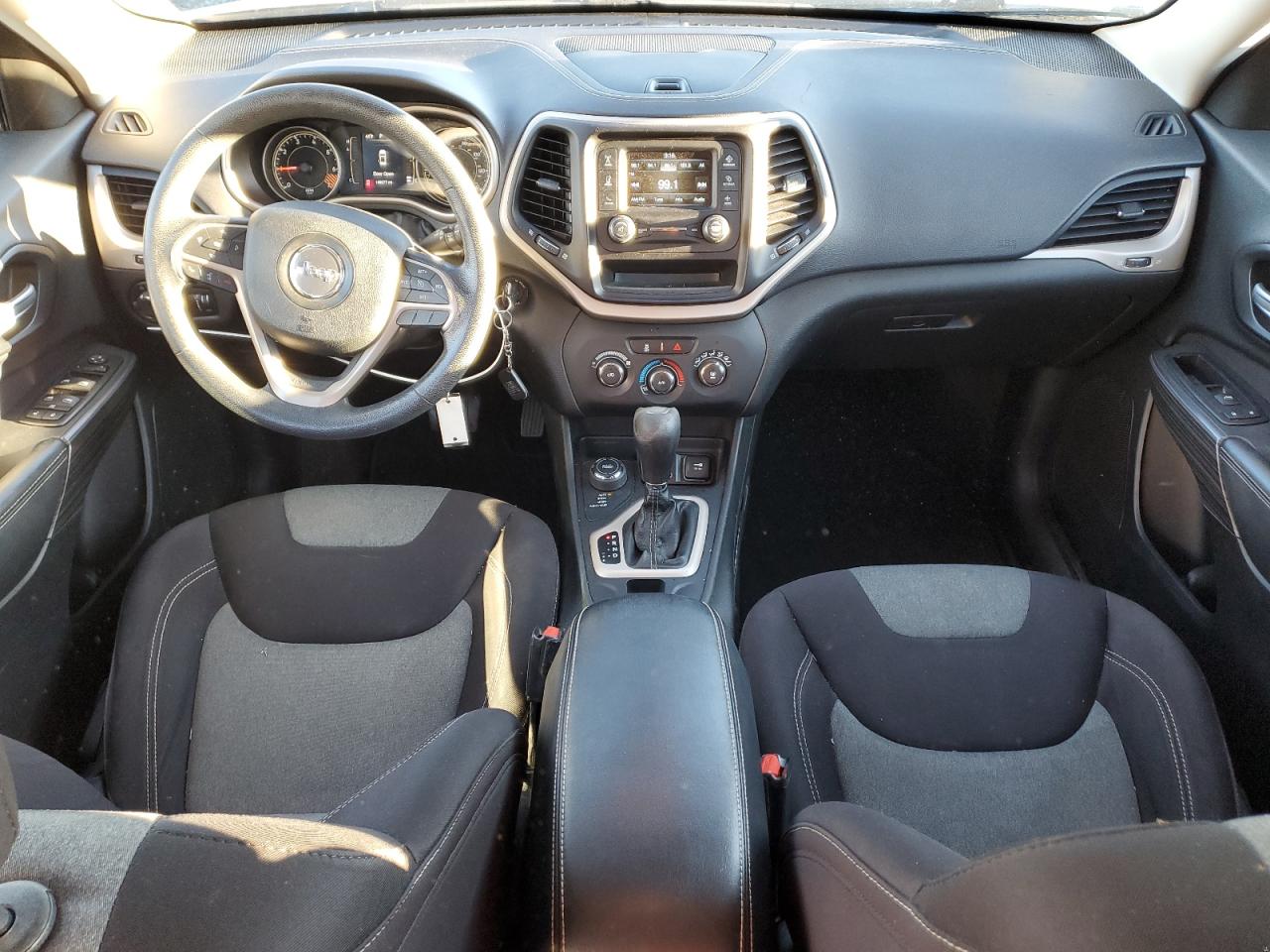 2015 Jeep Cherokee Sport VIN: 1C4PJMAB9FW654245 Lot: 92275445