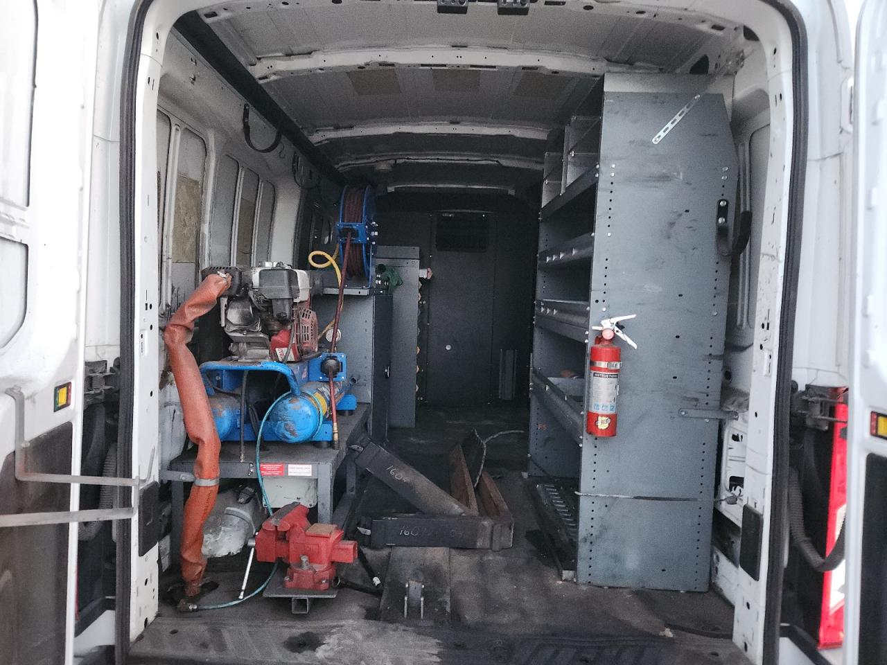 2018 Ford Transit T-350 Utility / Service Van VIN: 1FTBW2CG5JKA49003 Lot: 92481225