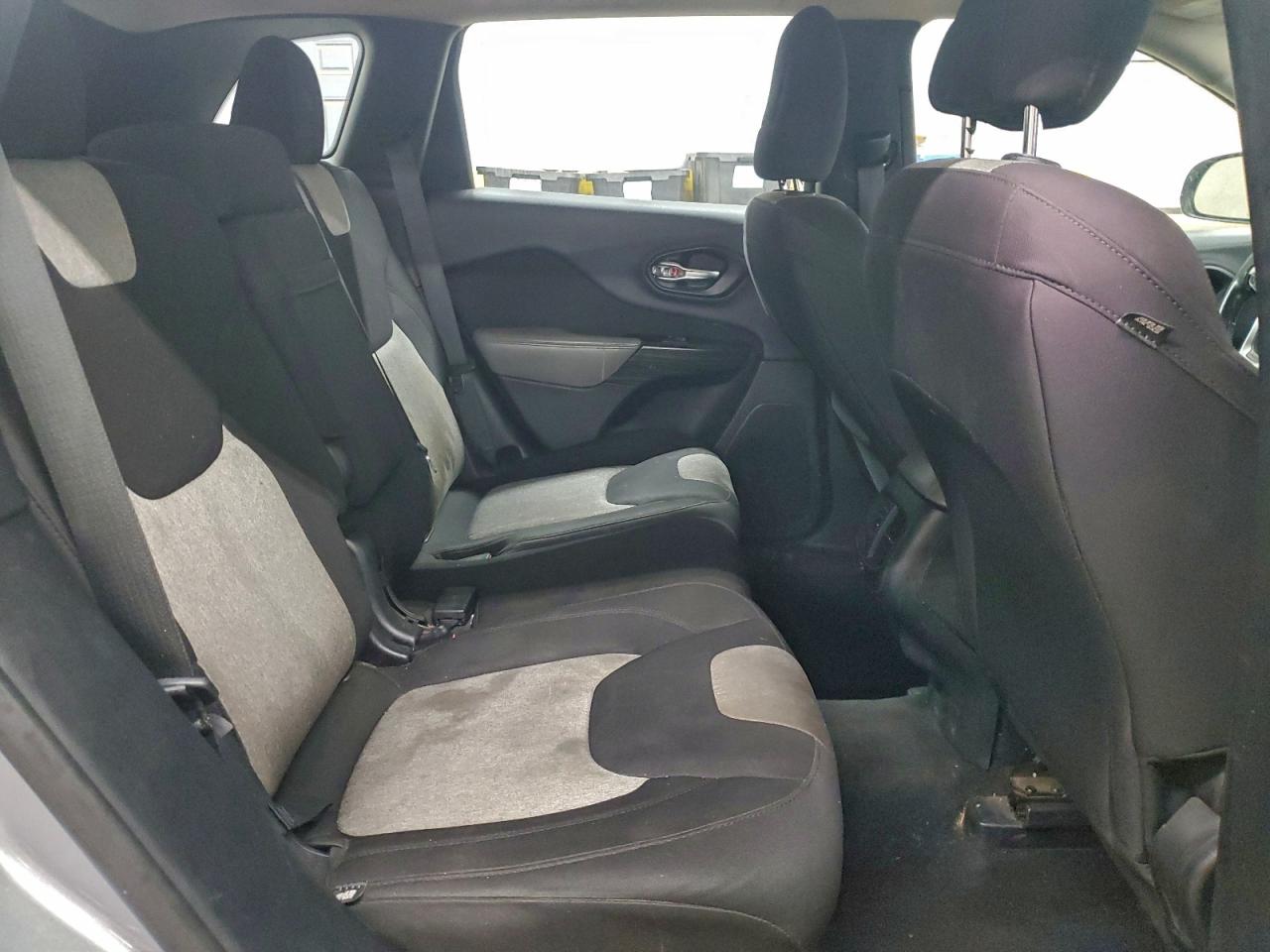 2014 Jeep Cherokee Sport VIN: 1C4PJLAB5EW133466 Lot: 93619765