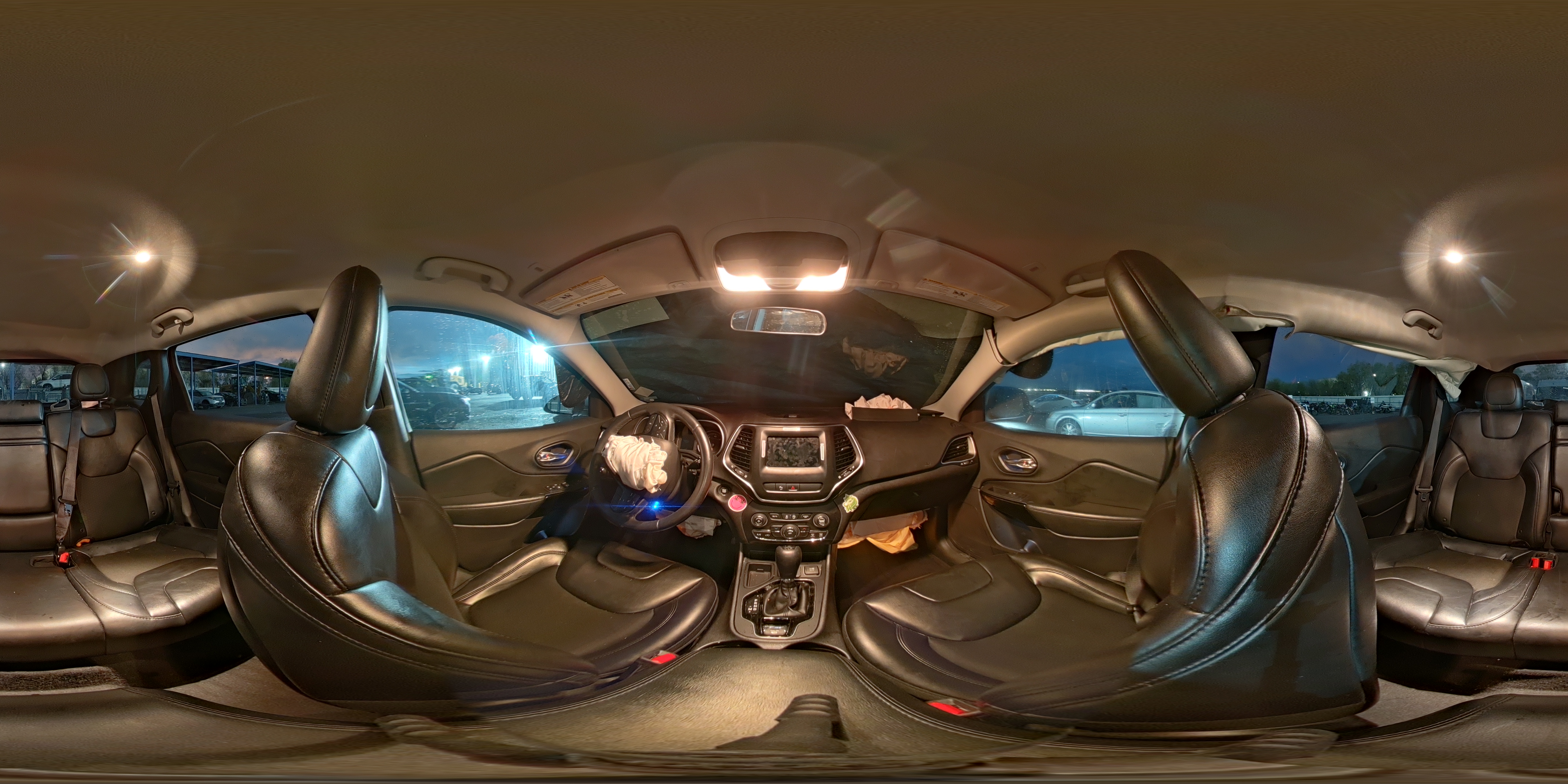 2019 Jeep Cherokee Latitude Plus VIN: 1C4PJLLB8KD377486 Lot: 93559035