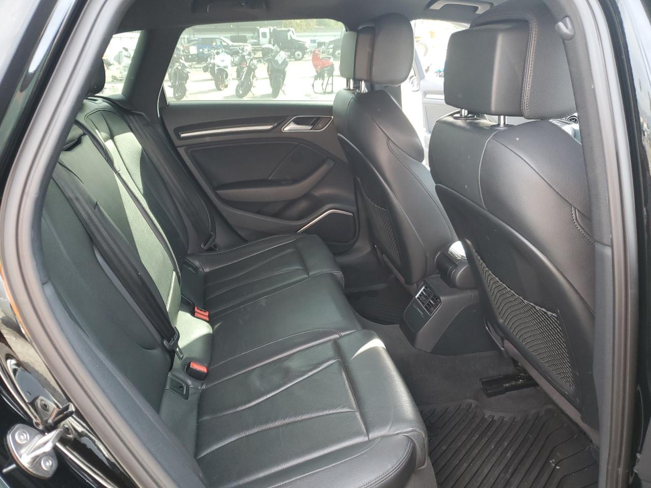 2018 Audi A3 E-Tron Premium Plus VIN: WAUTPBFF0JA083437 Lot: 92609875