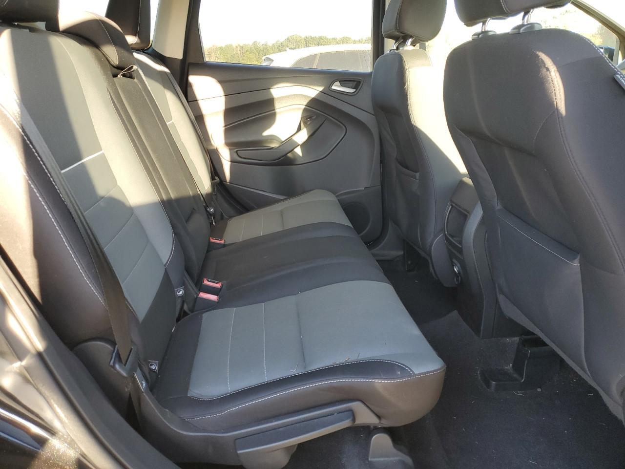 2015 Ford Escape Se VIN: 1FMCU0G75FUB88127 Lot: 92385785