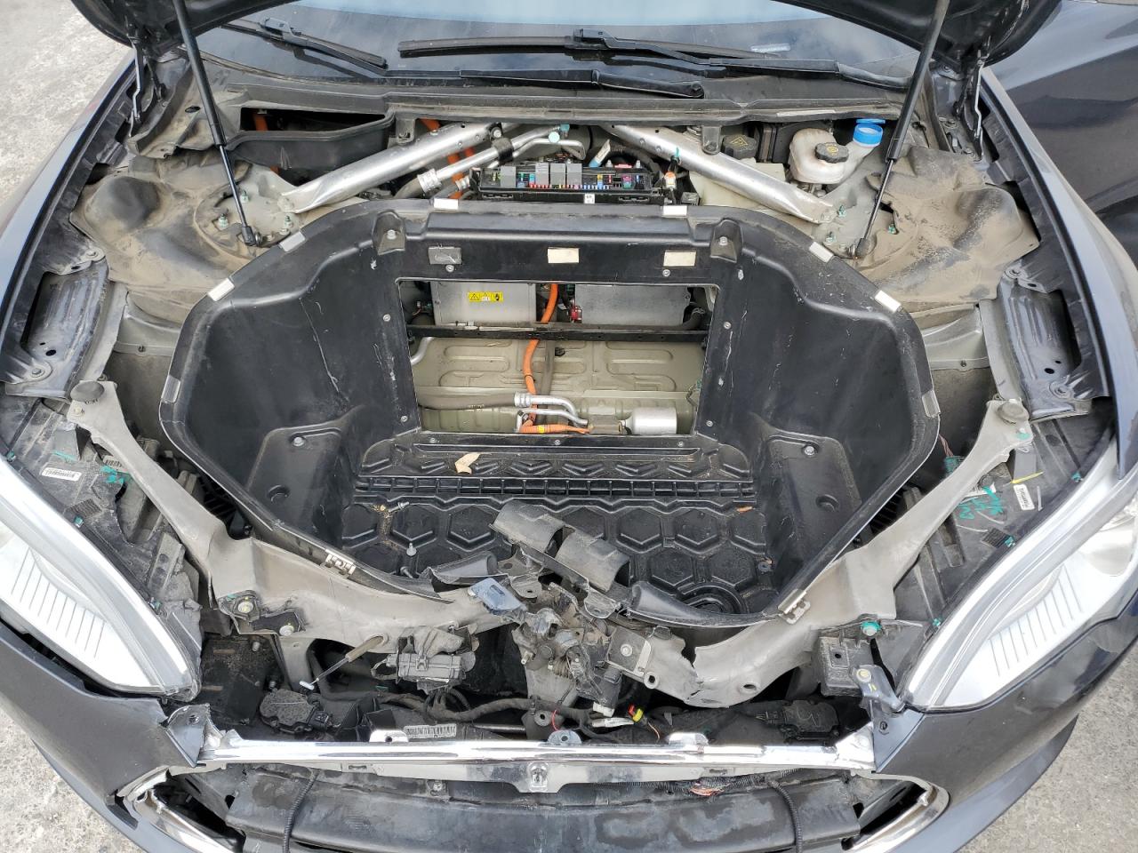 2022 Tesla Model S VIN: 5YJSA1E13GF131562 Lot: 92475555