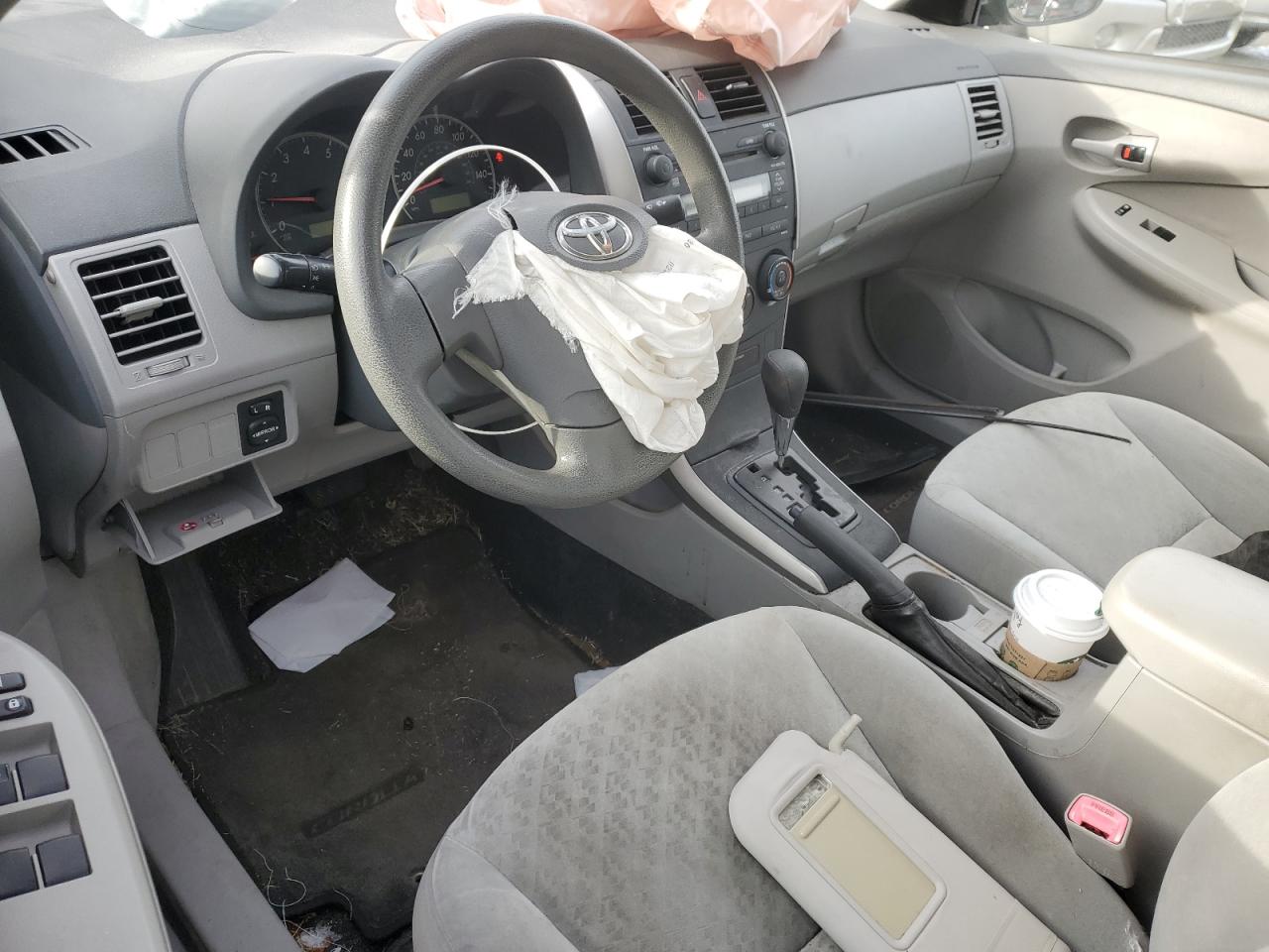 2009 Toyota Corolla Base VIN: JTDBL40E299055626 Lot: 92359835