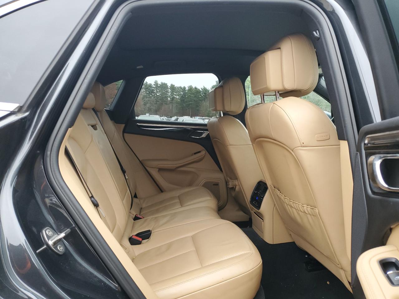 2017 Porsche Macan S VIN: WP1AB2A51HLB11251 Lot: 91708375