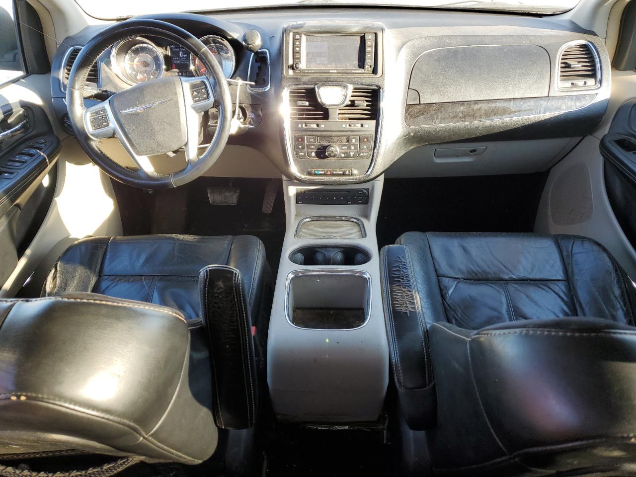 2011 Chrysler Town & Country Limited VIN: 2A4RR6DG3BR782952 Lot: 93008625