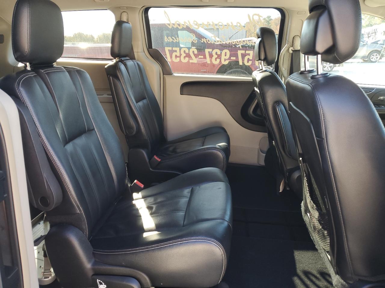 2015 Chrysler Town & Country Touring VIN: 2C4RC1BG3FR608639 Lot: 93205255