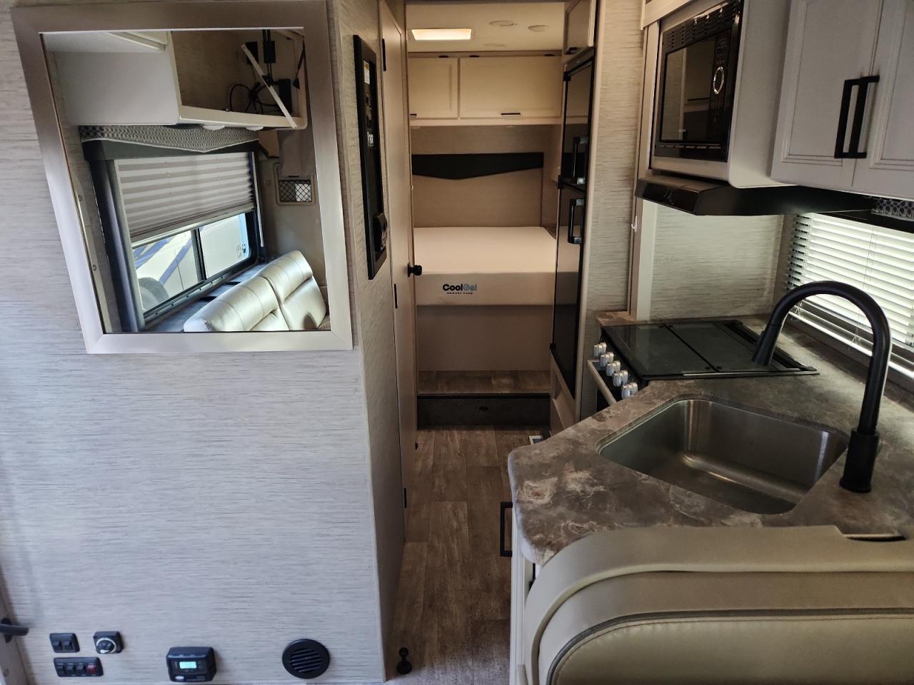 2023 Ford Econoline E450 Super Duty Cutaway Van VIN: 1FDXE4FN8PDD16481 Lot: 92088295