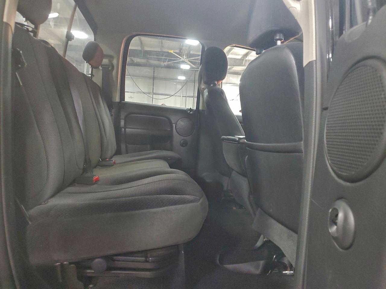 2005 Dodge Ram 1500 St VIN: 1D7HU18D55S174300 Lot: 93754035